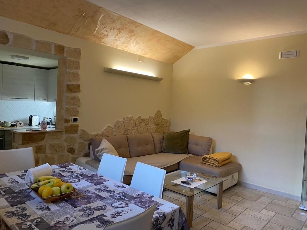 Br Apartment Bari Eksteriør bilde
